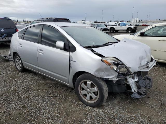 JTDKB20U397869553 - 2009 TOYOTA PRIUS SILVER photo 4