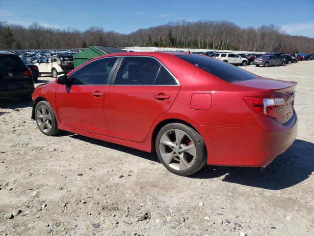 4T1BK1FK5CU520513 - 2012 TOYOTA CAMRY SE RED photo 2