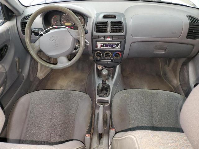 KMHCF35C14U315755 - 2004 HYUNDAI ACCENT L SILVER photo 8