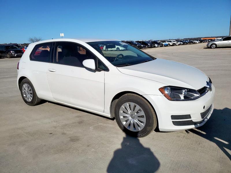 3VW817AU9FM024066 - 2015 VOLKSWAGEN GOLF WHITE photo 4