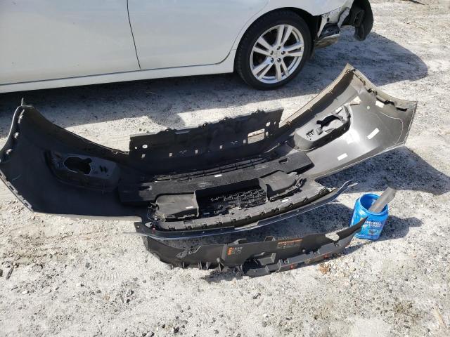 1G11C5SLXFU111990 - 2015 CHEVROLET MALIBU 1LT 银色 照片 12