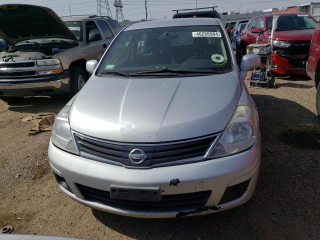 3N1BC1CP5BL512179 - 2011 NISSAN VERSA S SILVER photo 5