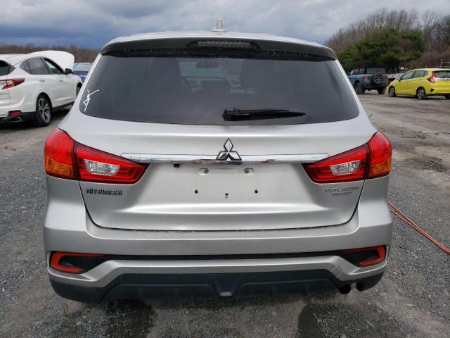 JA4AP3AU5KU001153 - 2019 MITSUBISHI OUTLANDER ES SILVER photo 6