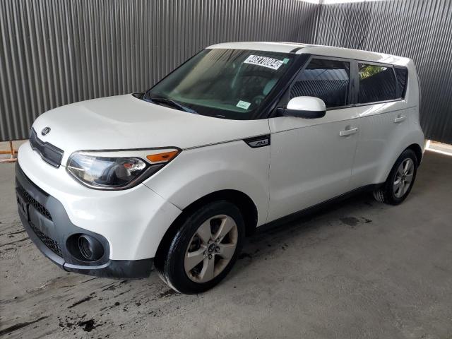 KNDJN2A28J7896204 - 2018 KIA SOUL WHITE photo 1