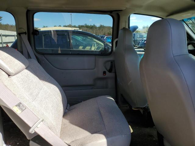 1GNDV03E55D133063 - 2005 CHEVROLET VENTURE TAN photo 11