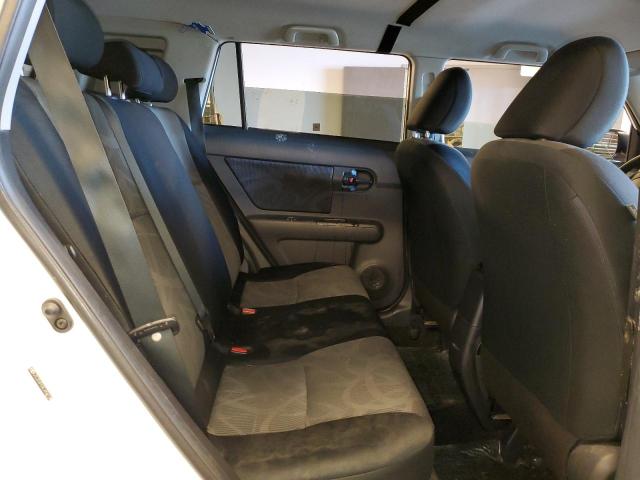 JTLZE4FE0EJ058778 - 2014 TOYOTA SCION XB WHITE photo 10