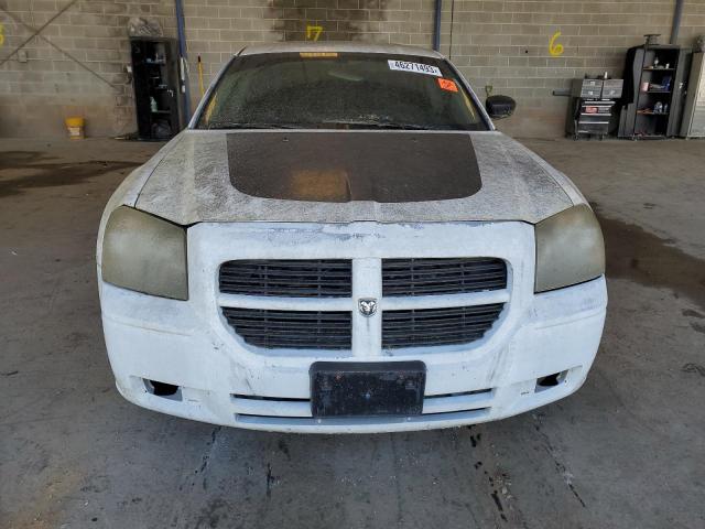 2D4FV47T47H612262 - 2007 DODGE MAGNUM SE WHITE photo 5