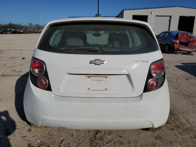 1G1JA6SH3F4141324 - 2015 CHEVROLET SONIC LS 白色 照片 6