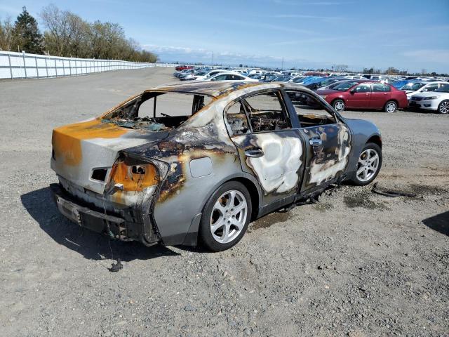 JNKCV51F54M710619 - 2004 INFINITI G35 BURN photo 3