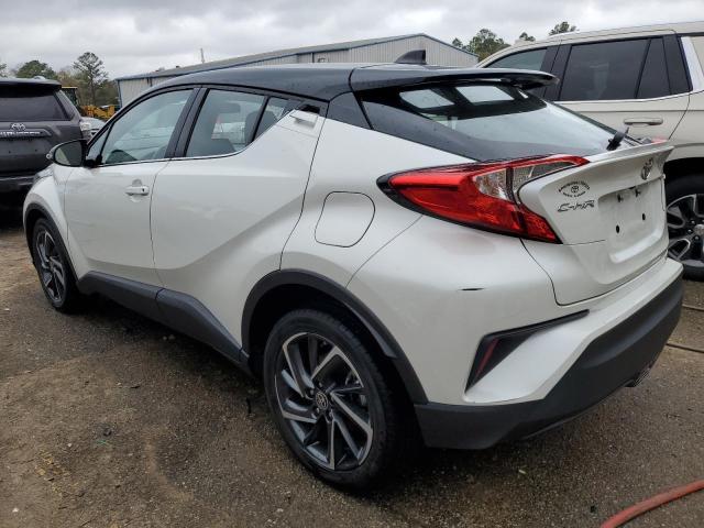 NMTKHMBX0LR107312 - 2020 TOYOTA C-HR XLE WHITE photo 2