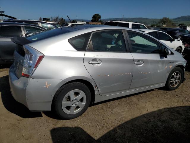 JTDKN3DU0A5076850 - 2010 TOYOTA PRIUS SILVER photo 3