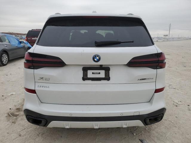 5UX43EU08R9S61979 - 2024 BMW X5 XDRIVE50E 白色 照片 6