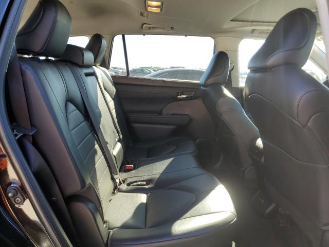 5TDGZRAH6NS125229 - 2022 TOYOTA HIGHLANDER XLE 勃艮第红 照片 11