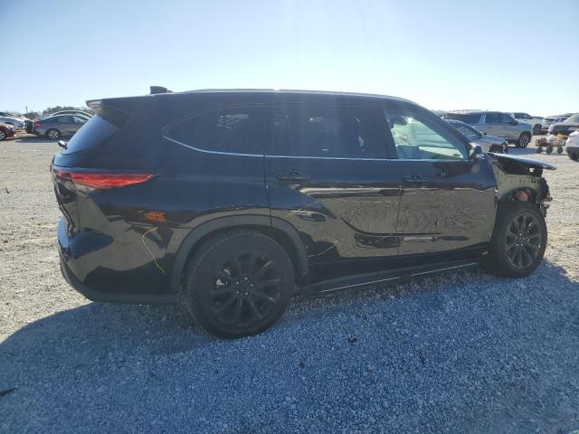 5TDGZRAH6NS125229 - 2022 TOYOTA HIGHLANDER XLE 勃艮第红 照片 3