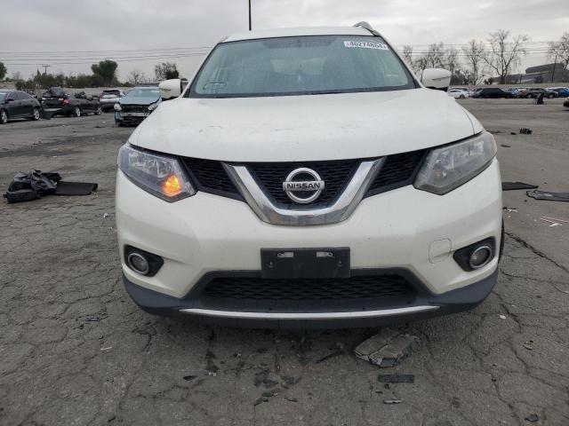 5N1AT2MV8FC794701 - 2015 NISSAN ROGUE S WHITE photo 5