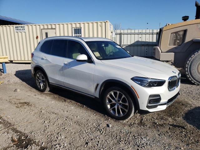 5UXCR4C04N9M90532 - 2022 BMW X5 SDRIVE 40I WHITE photo 4