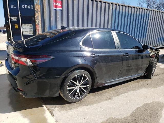 4T1G11AK9NU680610 - 2022 TOYOTA CAMRY SE BLACK photo 3