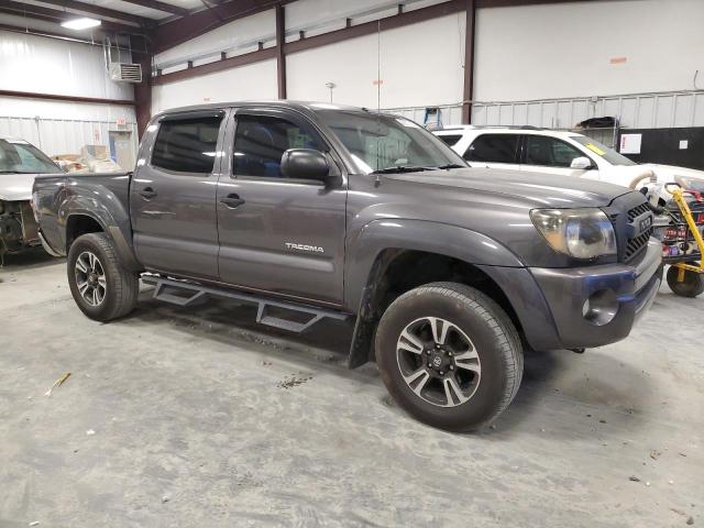 5TFJU4GN5BX010874 - 2011 TOYOTA TACOMA DOUBLE CAB PRERUNNER GRAY photo 4
