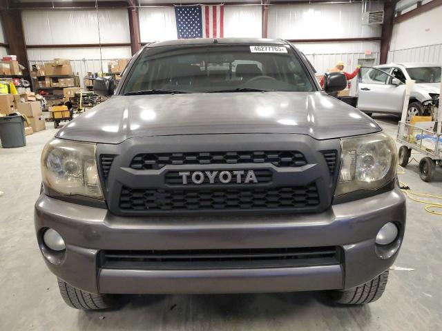 5TFJU4GN5BX010874 - 2011 TOYOTA TACOMA DOUBLE CAB PRERUNNER GRAY photo 5
