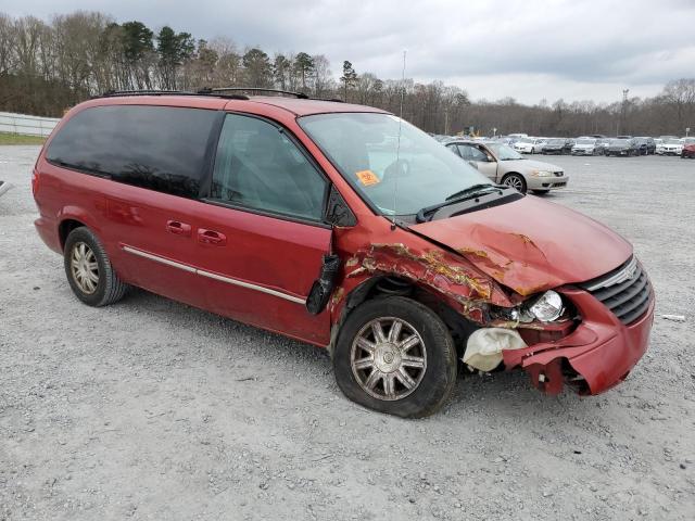 2C4GP54LX5R113642 - 2005 CHRYSLER TOWN & COU TOURING BURGUNDY photo 4