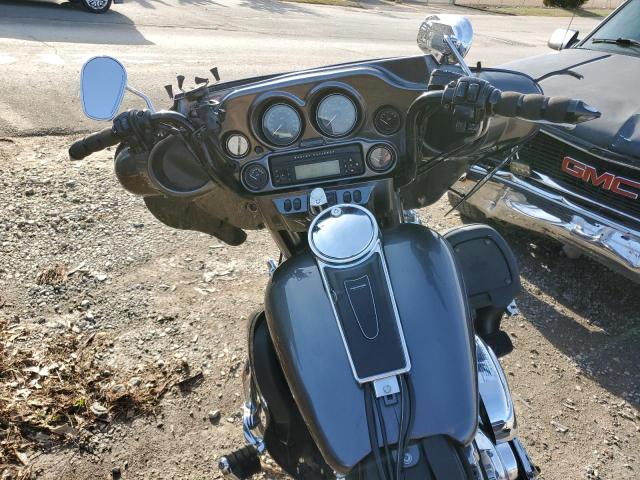 1HD1FC4167Y669228 - 2007 HARLEY-DAVIDSON FLHTCUI 黑色 照片 5
