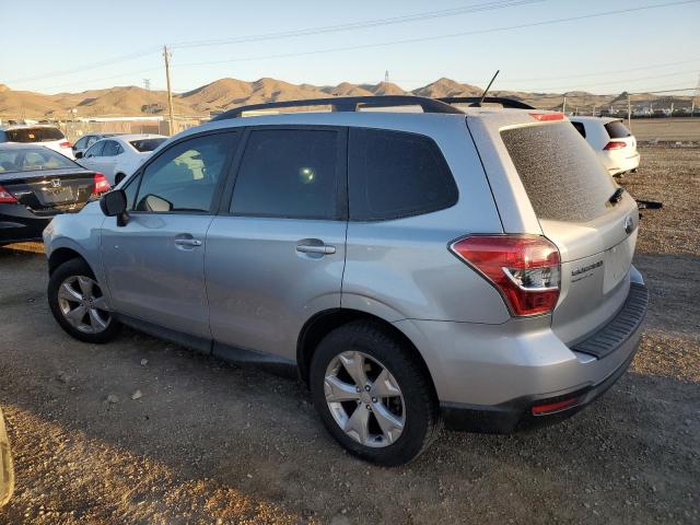 JF2SJABC9FH471577 - 2015 SUBARU FORESTER 2.5I SILVER photo 2