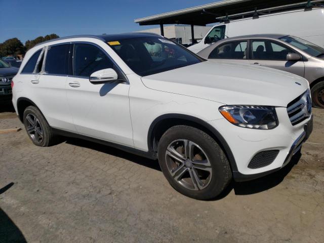 WDC0G4KB8HF137790 - 2017 MERCEDES-BENZ GLC 300 4MATIC WHITE photo 4