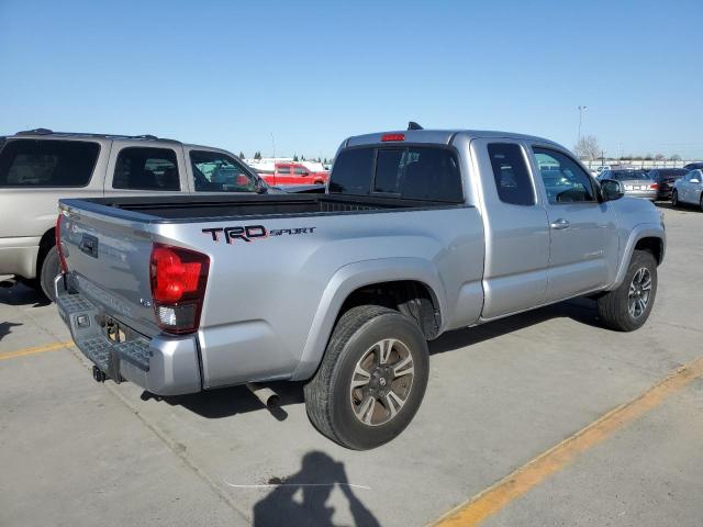 5TFRZ5CN2JX064535 - 2018 TOYOTA TACOMA ACCESS CAB SILVER photo 3