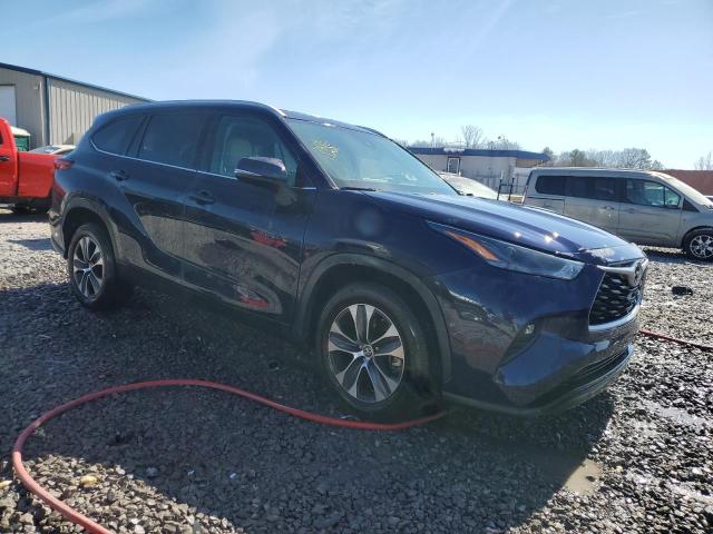 5TDGZRAH2NS129505 - 2022 TOYOTA HIGHLANDER XLE 蓝色 照片 4