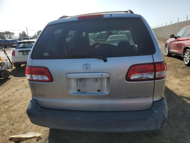 4T3ZF13C61U380184 - 2001 TOYOTA SIENNA LE SILVER photo 6