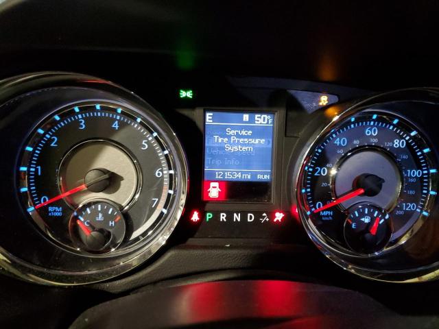 2A4RR8DG5BR633809 - 2011 CHRYSLER TOWN & COU TOURING L SILVER photo 9