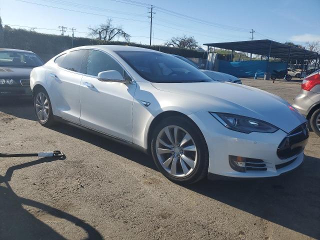 5YJSA1DPXDFP25633 - 2013 TESLA MODEL S WHITE photo 4