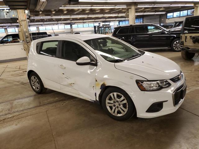 1G1JG6SB7L4112186 - 2020 CHEVROLET SONIC WHITE photo 4