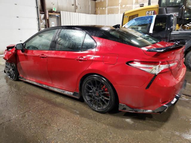 4T1NZ1AK7LU036942 - 2020 TOYOTA CAMRY TRD RED photo 2