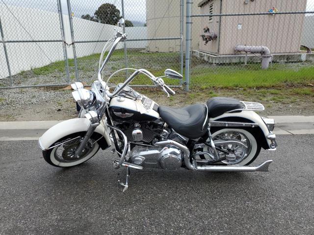 1HD1JDV35CB012762 - 2012 HARLEY-DAVIDSON FLSTN SOFTAIL DELUXE WHITE photo 3