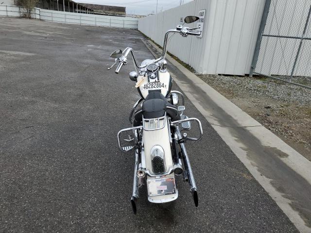 1HD1JDV35CB012762 - 2012 HARLEY-DAVIDSON FLSTN SOFTAIL DELUXE WHITE photo 4