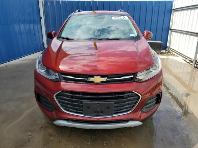 KL7CJLSM6MB370128 - 2021 CHEVROLET TRAX 1LT MAROON photo 5