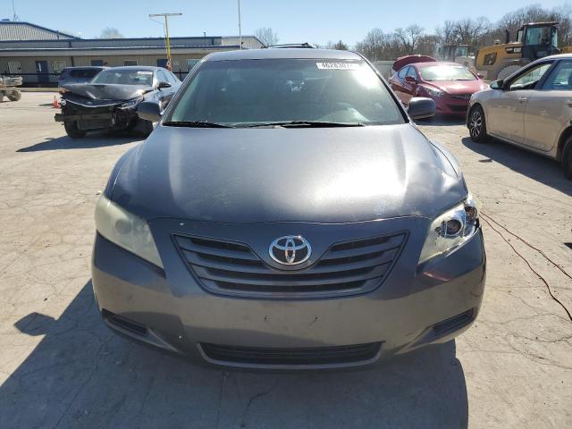 4T4BE46KX9R113956 - 2009 TOYOTA CAMRY BASE GRAY photo 5