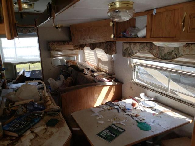 4YDF2822019260457 - 2001 KEYSTONE SPRINTER WHITE photo 6