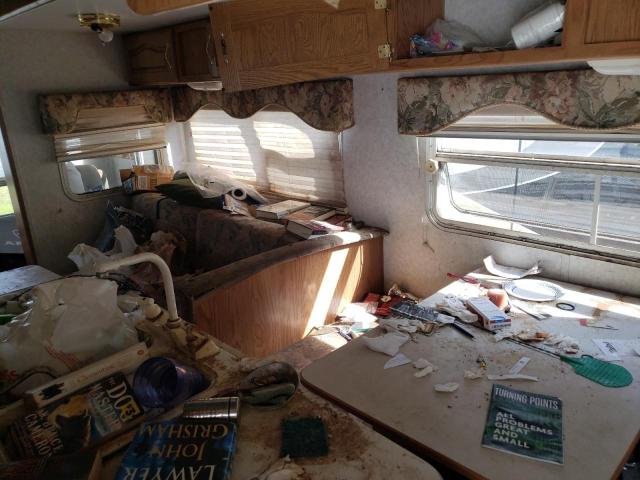 4YDF2822019260457 - 2001 KEYSTONE SPRINTER WHITE photo 8