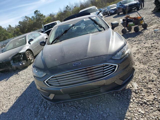 3FA6P0H76JR156672 - 2018 FORD FUSION SE CHARCOAL photo 5