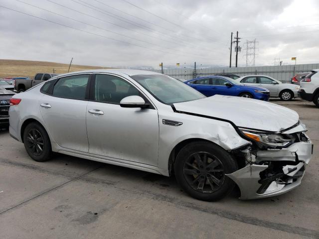 5XXGT4L33KG278136 - 2019 KIA OPTIMA LX SILVER photo 4