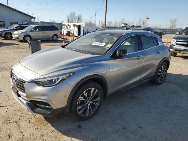 SJKCH5CR0HA020054 - 2017 INFINITI QX30 BASE 银色 照片 1