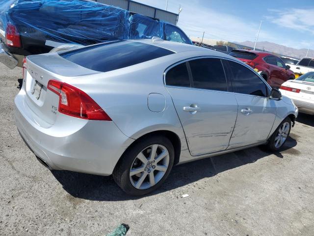 YV1612TK0G2396911 - 2016 VOLVO S60 PREMIER SILVER photo 3