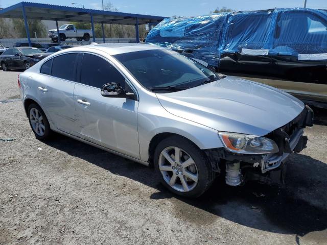 YV1612TK0G2396911 - 2016 VOLVO S60 PREMIER SILVER photo 4