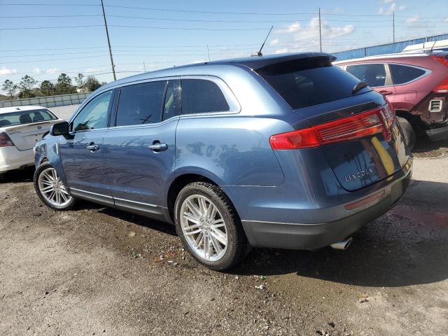 2LMHJ5AT4KBL01314 - 2019 LINCOLN MKT BLUE photo 2