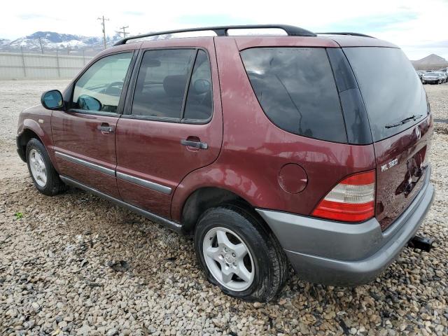 4JGAB54E4WA049427 - 1998 MERCEDES-BENZ ML 320 BURGUNDY photo 2