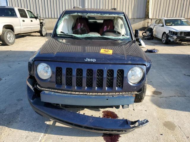 1C4NJPFA9GD612941 - 2016 JEEP PATRIOT LATITUDE BLUE photo 5