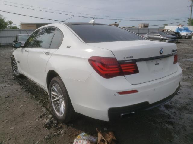 WBAYF8C50DD140164 - 2013 BMW 750 LXI WHITE photo 3