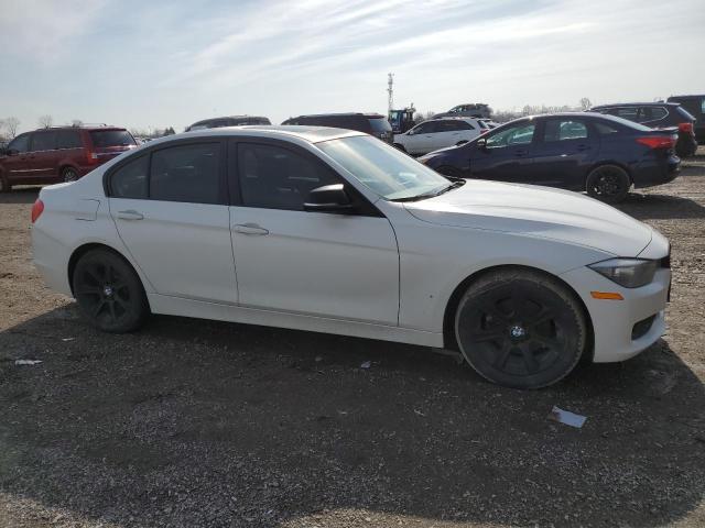 WBA3B1C51CFX99631 - 2012 BMW 320 I WHITE photo 4